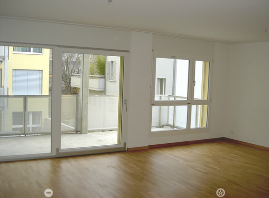 "WOHNEN AN ZENTRALER LAGE" - Photo 1