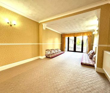 Frays Avenue, West Drayton, UB7 - Photo 3