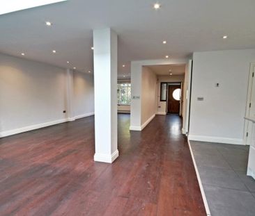 4 Bed Semi-Detached House, Bowness Crescent, SW15 - Photo 1