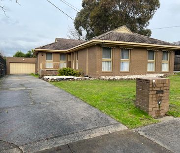 Large Family Home - Photo 6