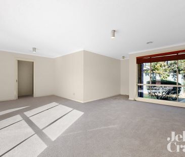 2/581 South Road, Bentleigh East - Photo 3