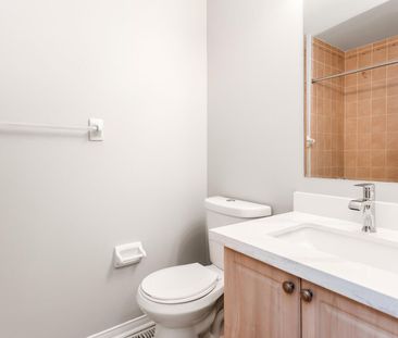 For Lease - 7127 Chatham Court, Mississauga, Ontario - Photo 5