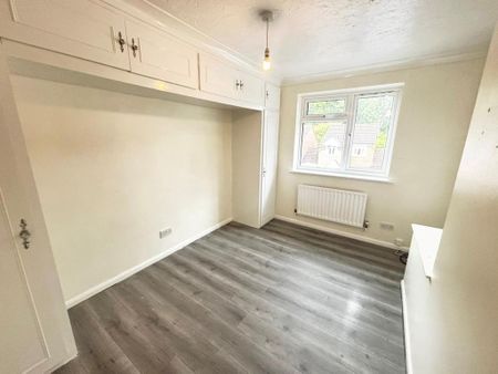 2 bedroom terraced house to rent - Photo 5