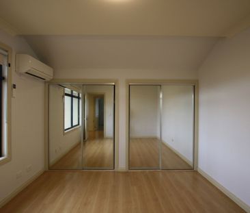 Stunning 2 Bedroom Townhouse - Photo 1
