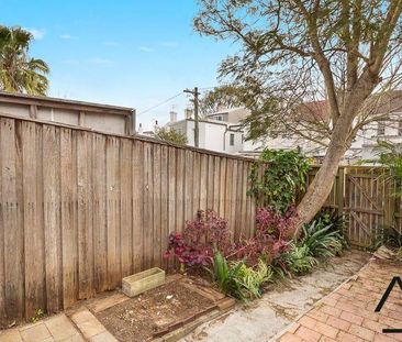 11 Lawson Street, Bondi Junction NSW 2022 - House For Rent | Domain - Photo 2