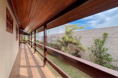 Casa em condomínio para alugar com 4 quartos, 2 suítes e área de lazer com piscina - Photo 3