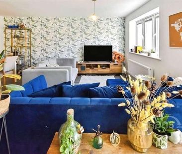 Lake Mews, Mytchett, Camberley, GU16 - Photo 5