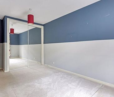 4 bedroom terraced house to rent - Photo 3