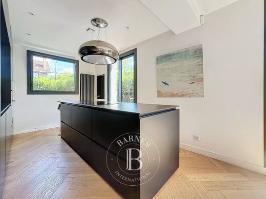 Maison / Villa • La Varenne, Saint-Maur-des-Fossés - Photo 1