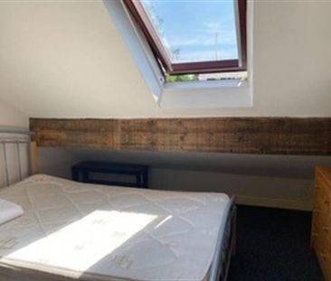 7 Bedroom Semi Detached To Let - Photo 1