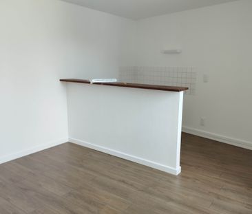 Maison - 3 pièces - 49,53 m² - Laval - Photo 3