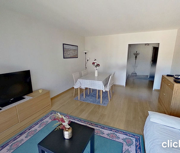 Charmant 3 Pièces de 74,5 m² au 6ème étage avec ascenseur avec Balc... - Photo 1