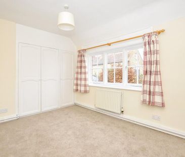 2 bedroom cottage to rent - Photo 3