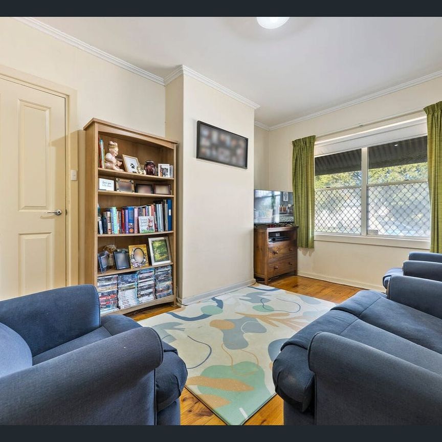 COMFORT AND CONVENIENCE - Photo 1