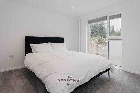 Talbot Row, Epsom - Photo 2