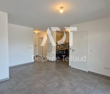 Location Appartement 2 pièces 42m² ECHIROLLES 38130 - Photo 1