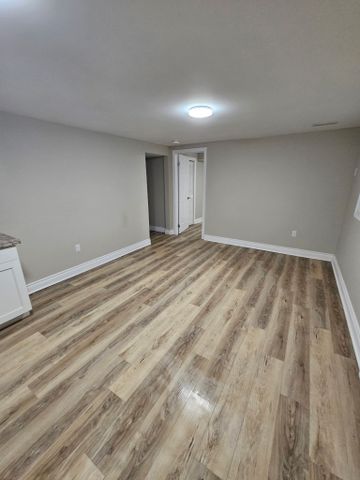 For Lease - 539 Woodlawn Road Unit# 2, Welland, Ontario - Photo 2