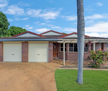 Furnished Spacious Family Home in Prime Annandale Location - Photo 3
