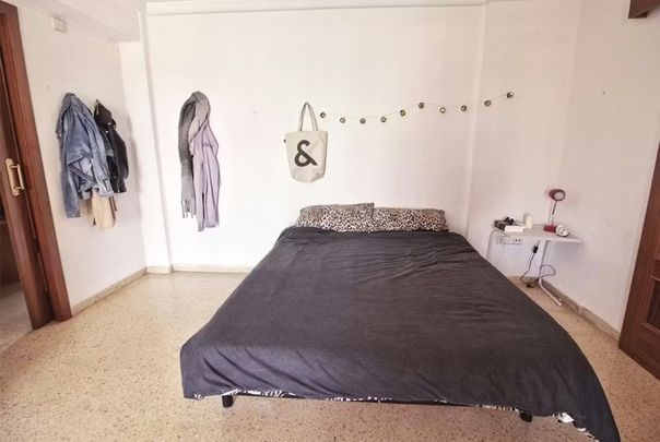 Carrer Explorador Andrés, Valencia, Valencian Community 46022 - Photo 1