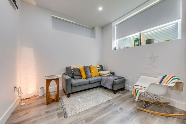 For Lease - 19 Hatfield (Lower #3) Crescent, Toronto, Ontario - Photo 1