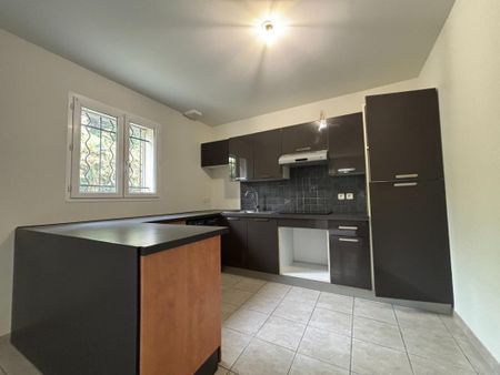 Location Maison 4 pièces 83m² AVIGNON 84000 - Photo 5