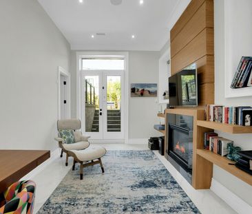 42 Carmichael Ave, ON, CA, Toronto - Photo 5