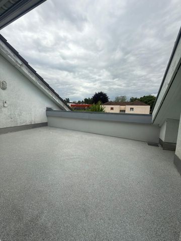 Grosszügige 4.5 Zimmer-Wohnung mit Cheminée in Seenähe! - Foto 2