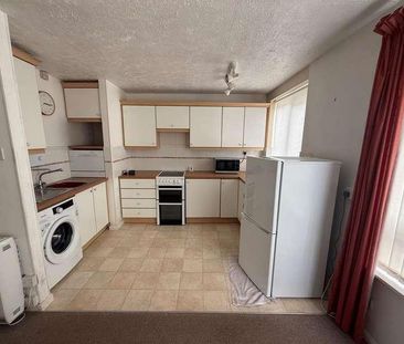 Hillside Rd, B43 - Photo 2