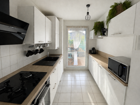 Location Appartement 3 pièces 81m² NIMES 30000 - Photo 4