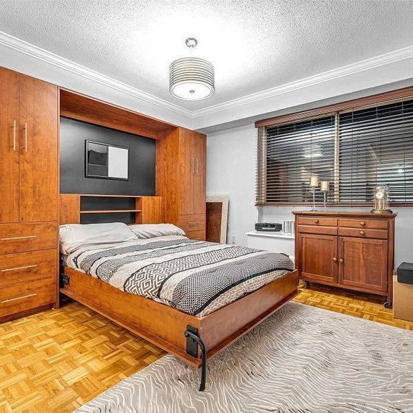 For Lease - 3 Massey Square Unit# 2608, Toronto, Ontario - Photo 1