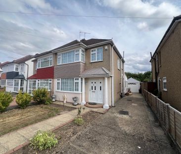 Stortford Road, Hoddesdon - Photo 2