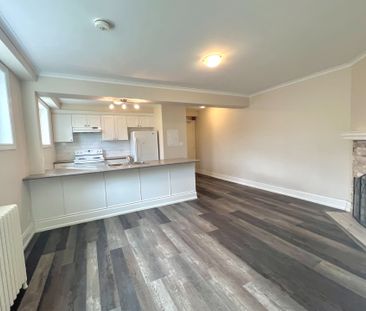 For Lease - 322 Lakeshore Road Unit# 1, Mississauga, Ontario - Photo 3