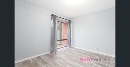 Neat 2 Bedroom Unit - Photo 3