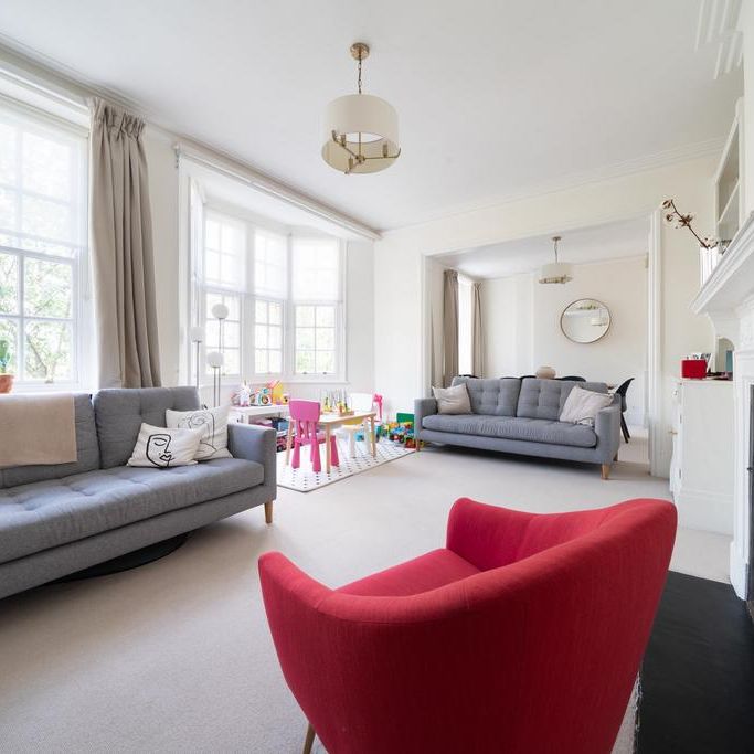 3 bedroom flat to rent - Photo 1