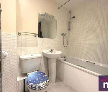 The Brambles, Trowbridge, BA14 - Photo 6