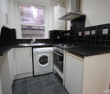 1 bedroom flat to rent - Photo 6