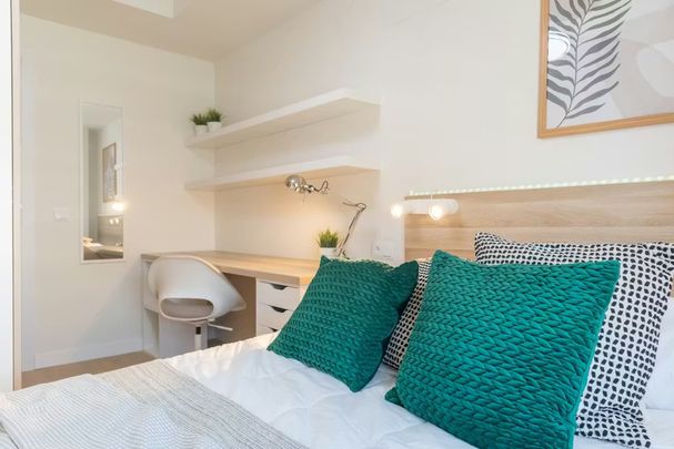 Avenida del Cardenal Herrera Oria, Madrid, Community of Madrid 28034 - Photo 1