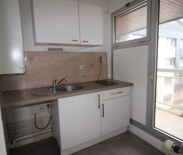 Location Appartement 1 pièce 31m² ST BRIEUC 22000 - Photo 4