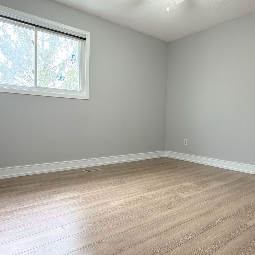 For Lease - 106 Carlson Drive, Newmarket, Ontario - Photo 1