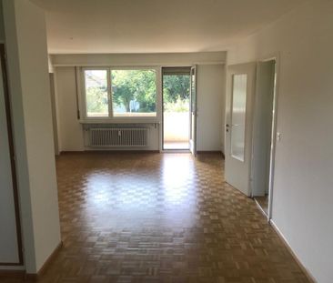 Helle Wohnung in der Gemeinde Bottmingen - Photo 1