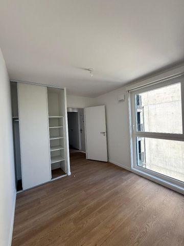 Location Appartement 4 pièces 90m² BORDEAUX 33100 - Photo 4