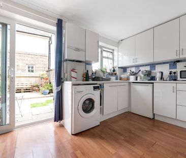 Room in a Shared House, Franciscan Road, SW17 - Photo 4