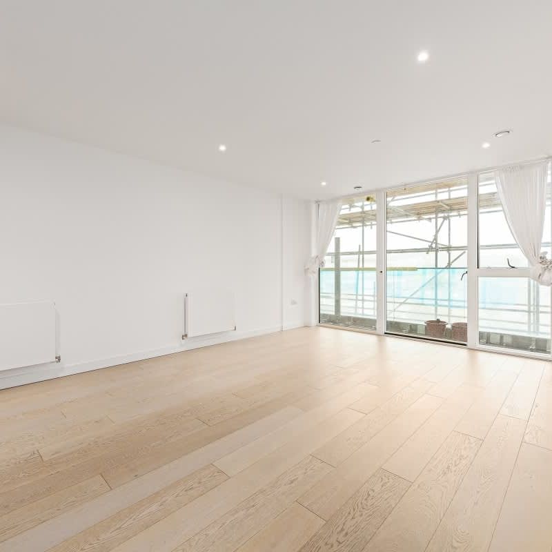 River Gardens Walk London SE10 - Photo 1