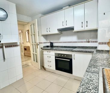 Piso de alquiler en Ayuntamiento - Photo 1