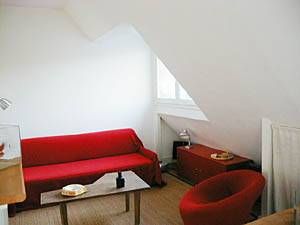 Logement à Paris, Location meublée - Photo 1