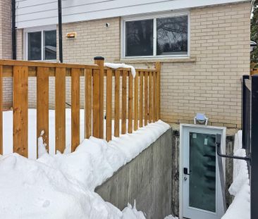 For Lease - 178 Royal Orchard (Basement) Boulevard Unit# Basement, ... - Photo 6