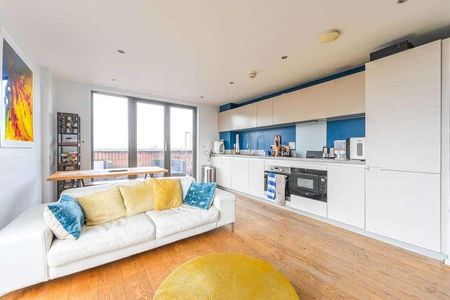 Robertson Road, Silvertown, E16 - Photo 3