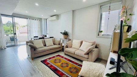 2- Bedrooms apartment for rent! - Photo 2