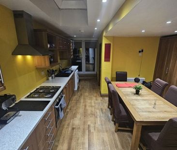 Room in a Shared House, Scales Road, N17 - Photo 6