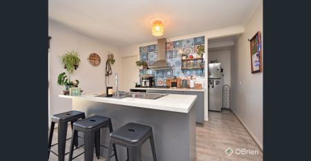 Your Next Chapter Begins on Hudson Crescent. - Photo 5